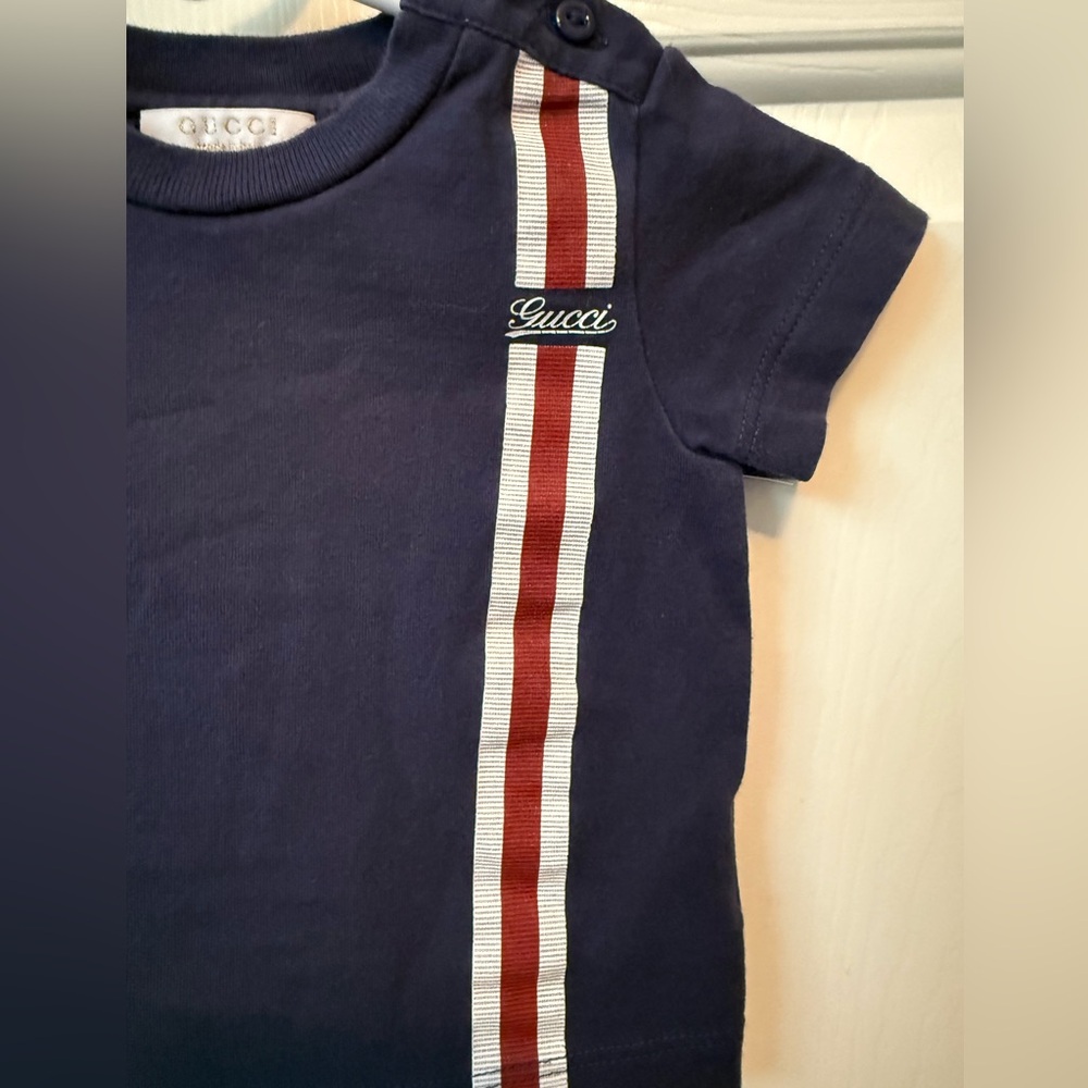 Gucci Kids Navy Blue T-Shirt with Red and White Stripes - Picture 2 of 4